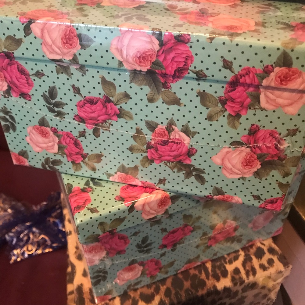 LipSense storage box - Picture 4 of 7